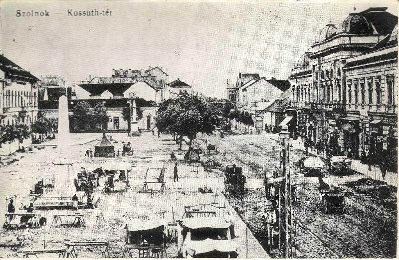 epulet01.jpg - Az eredetileg egy emeletes Pénzügyigazgatóság épülete a Kossuth tér bal oldalán